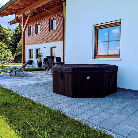 Apartment Staufen-chalet Hochreit