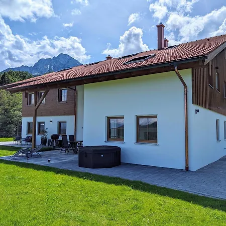Apartment Staufen-chalet Hochreit